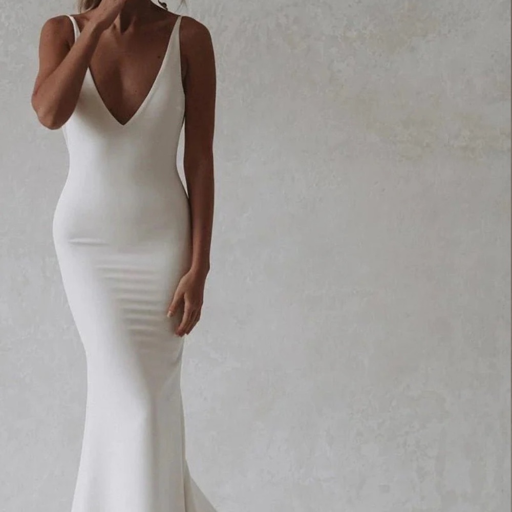 Gorgeous Archie inspired wedding dress